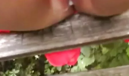 او آلت تناسلی خود را از طریق جوراب شلواری سوزاند عكس كس سكسي