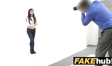 الاغش را باز کرد و بعد لعنتی عکس کون و کس سکسی